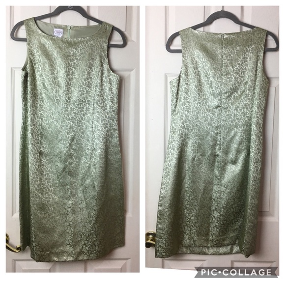 green dress size 20